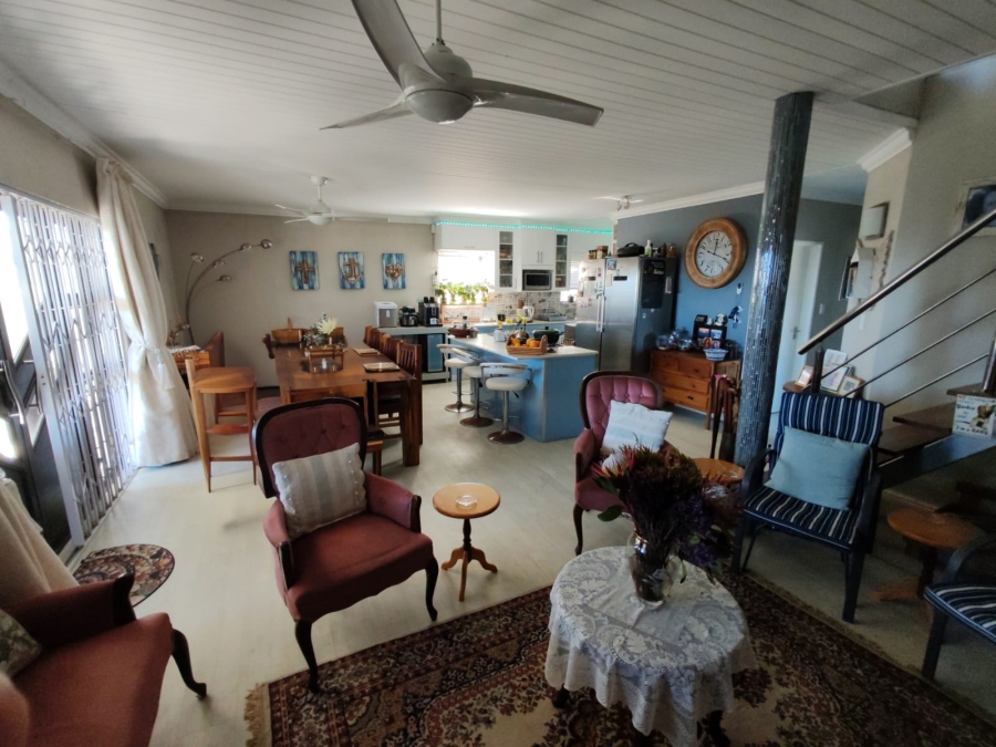 3 Bedroom Property for Sale in De Kelders Western Cape